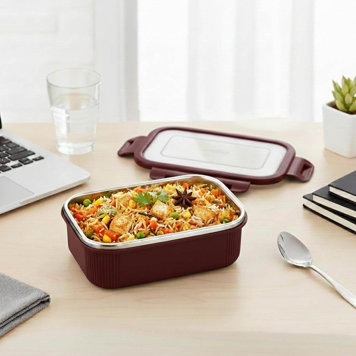 CELLO Microtech 600 Stainless Steel Insulated Lunch Box for Office