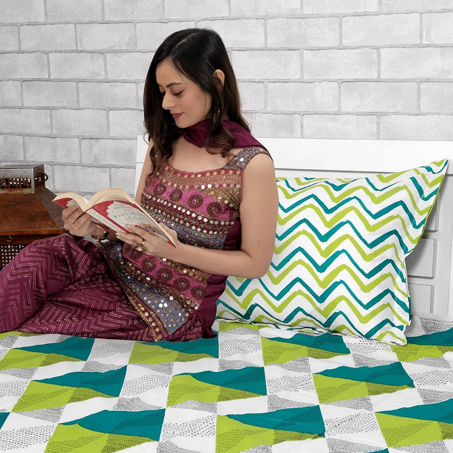 Divine Casa 144 TC Cotton Bedsheet for Double Bed with 2 Pillow Cover Colour Aqua Lime
