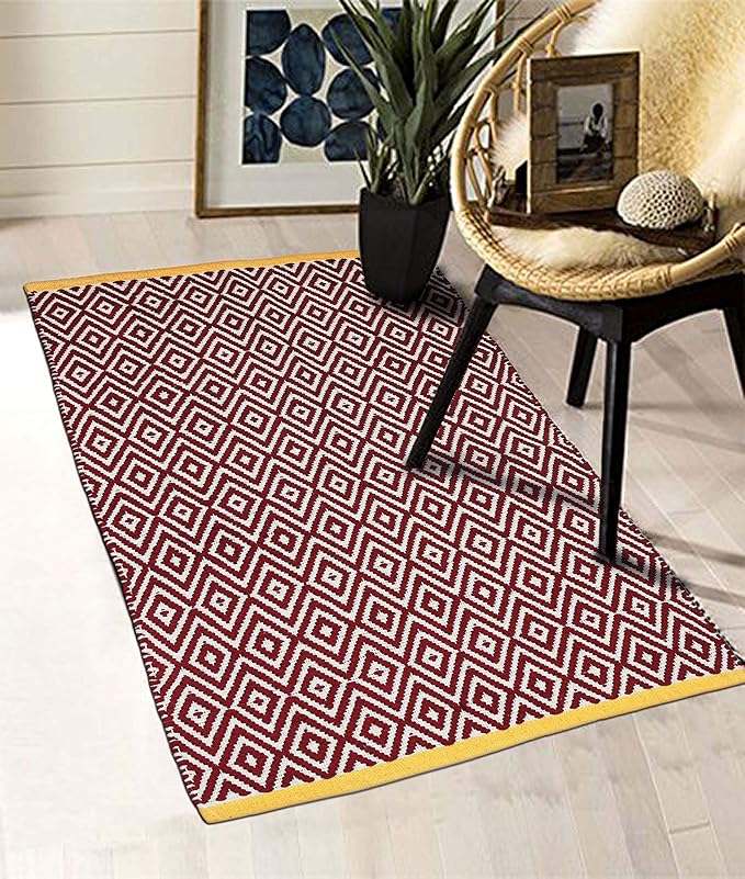 The Home Talk Handmade Cotton Carpet Diamond Reversible Mats Area Rugs for Bedroom