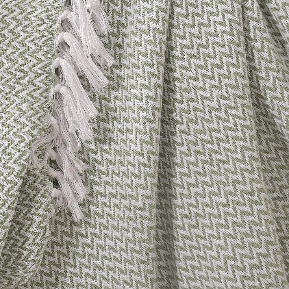 Sashaa World Chevron Delight Cotton Throw Colour Green Ivory