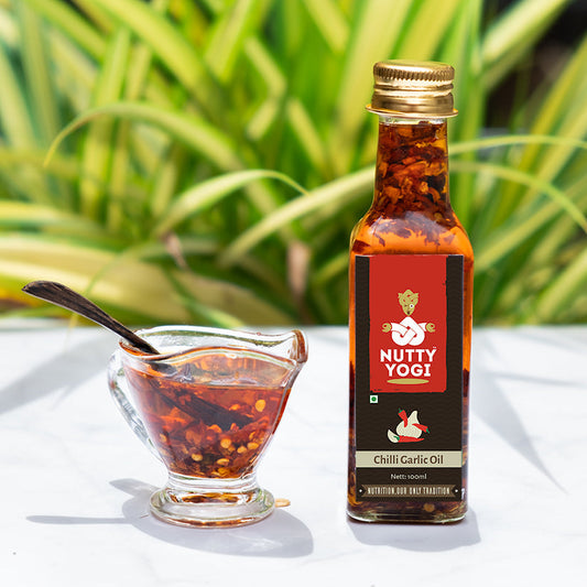 Nutty Yogi Roasted Chilli Garlic Oil - 100 ml
