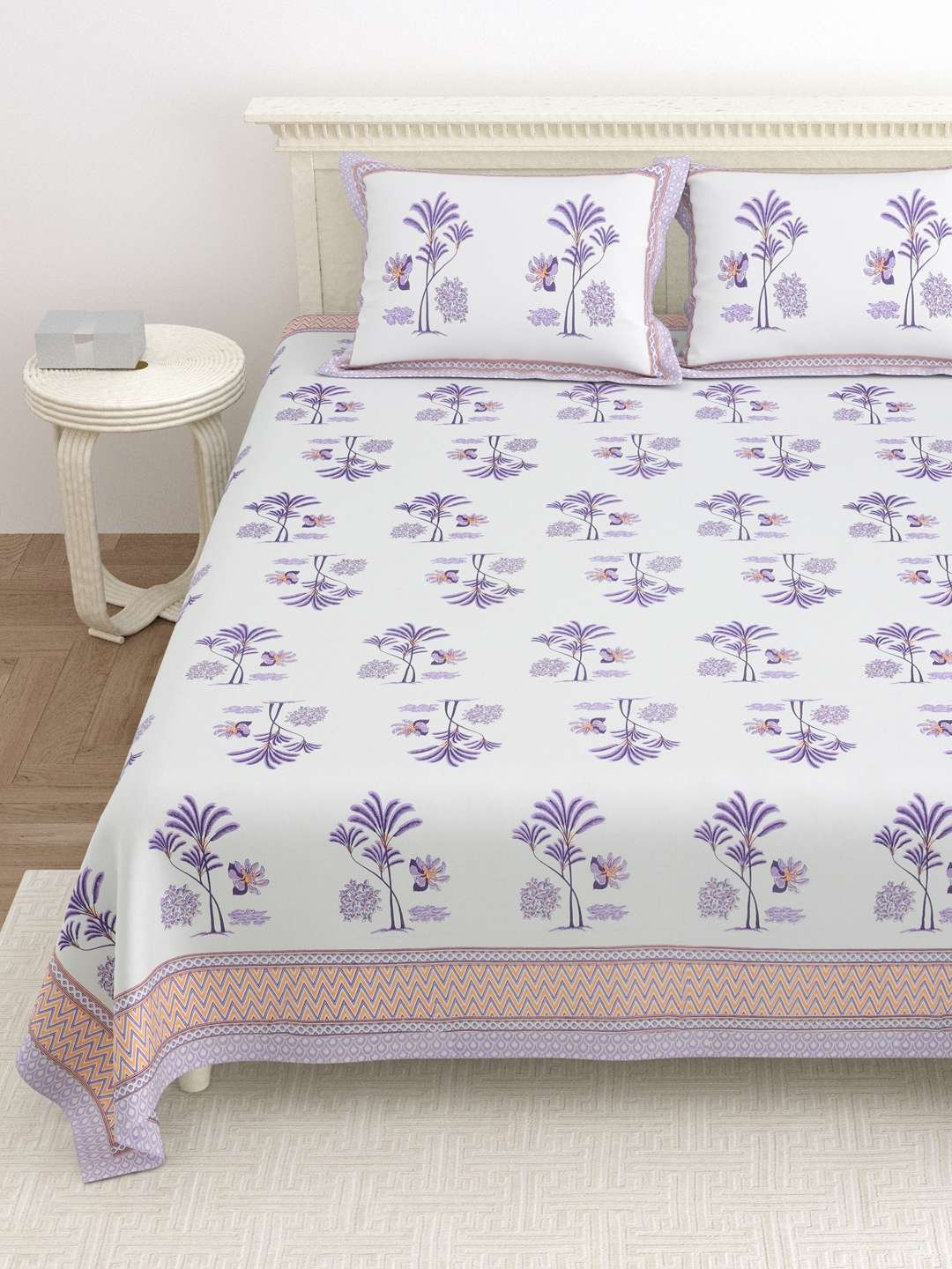 100% Pure Cotton Traditional Printed Bedsheet for Double Bed King Size Bedsheet with 2 Pillow Covers