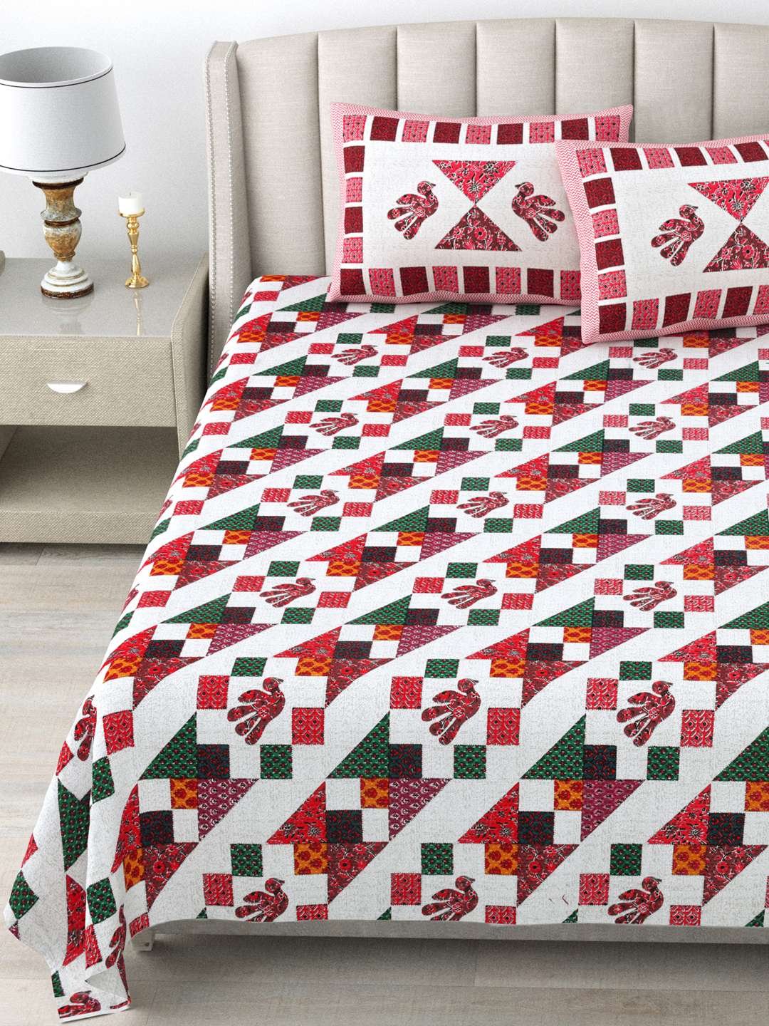 100% Pure Cotton Traditional Printed Bedsheet for Double Bed King Size Bedsheet with 2 Pillow Covers