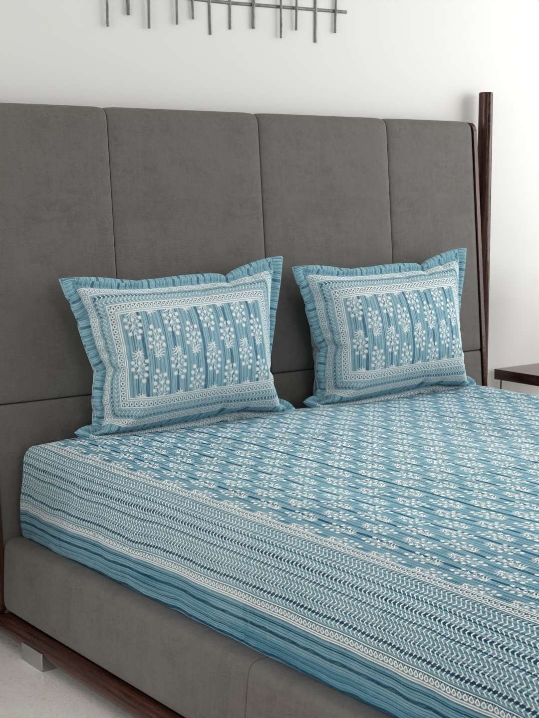 100% Pure Cotton Traditional Printed Bedsheet for Double Bed King Size Bedsheet with 2 Pillow Covers