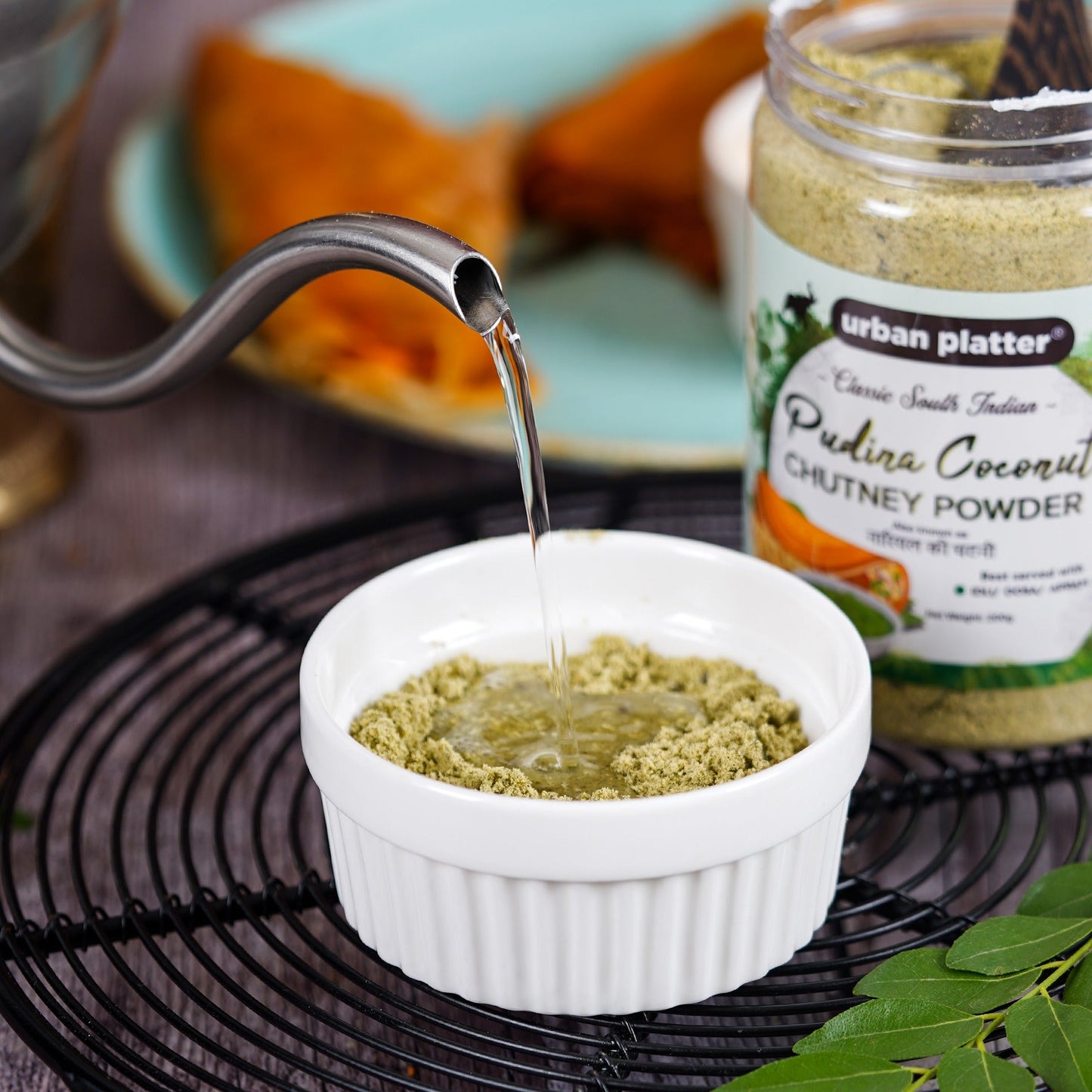 Urban Platter South Indian Style Instant Pudina (Mint) Coconut Chutney Powder - 200 gms