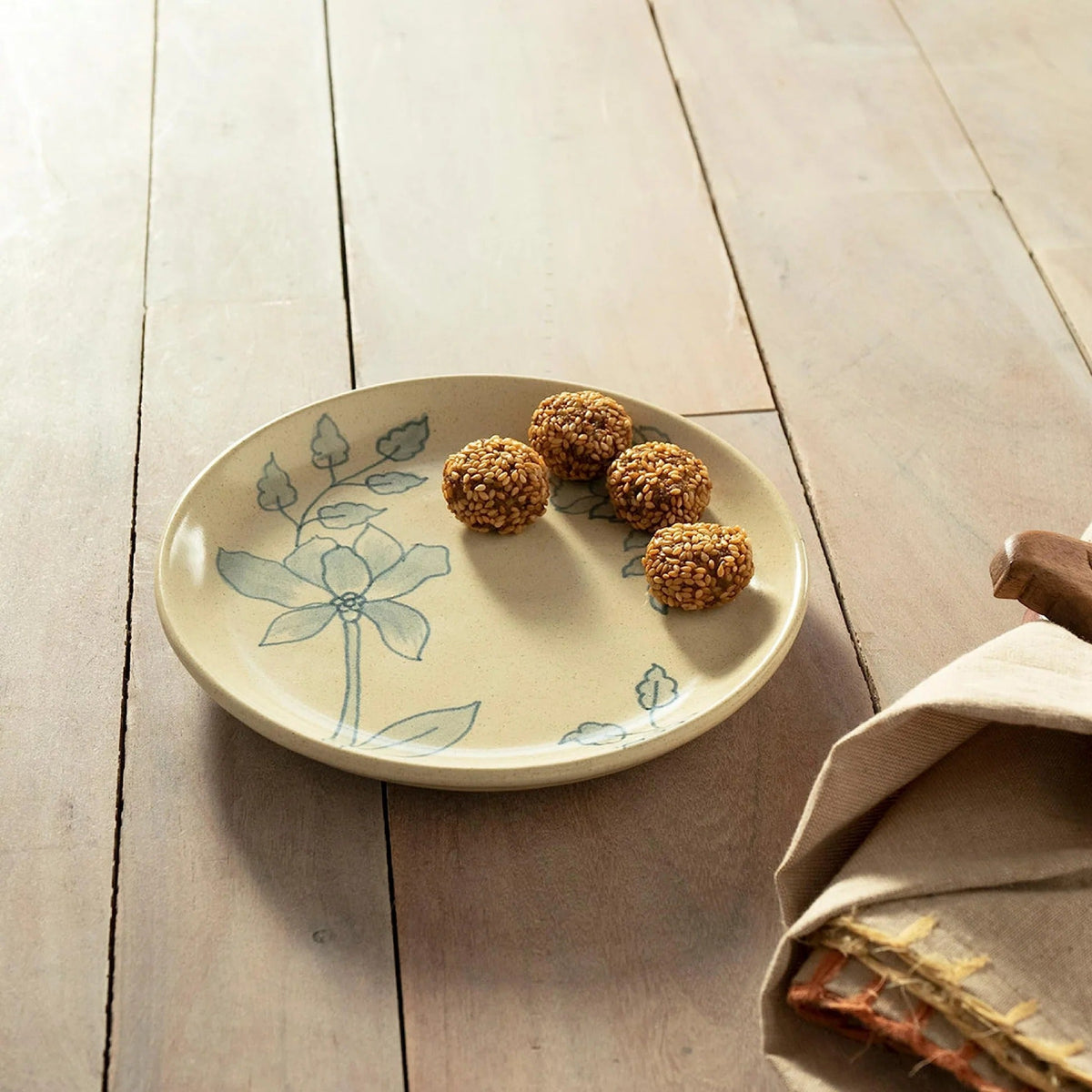 Ellementry Fiore Ceramic Dinner and Side Plate Combo Set of 8 4 of Each Dishwasher Safe Food Grade