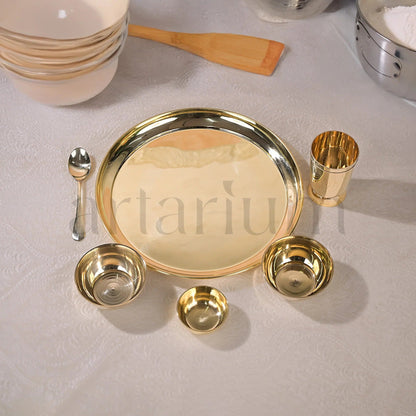 Artarium Brass Plain Thali Set