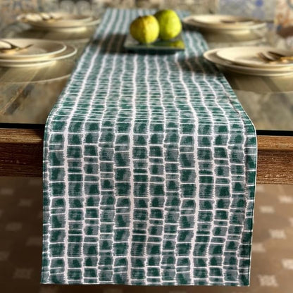 Oak & Lily Table Runner in Green & White Geometric Print Washable 4 Seater & 6 Seater