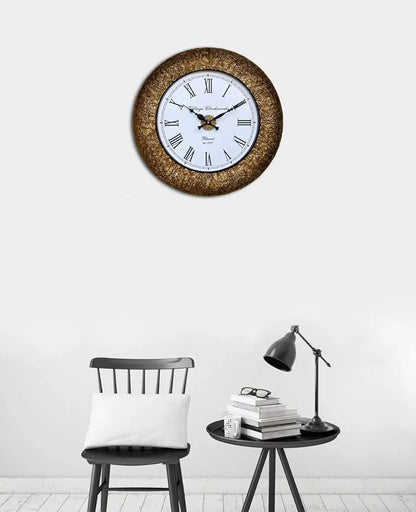 RoyalsCart Decorative Metal Analog Wall Clock Clock Size - 16 x 16 inches  [KTWC221] Classic Metal