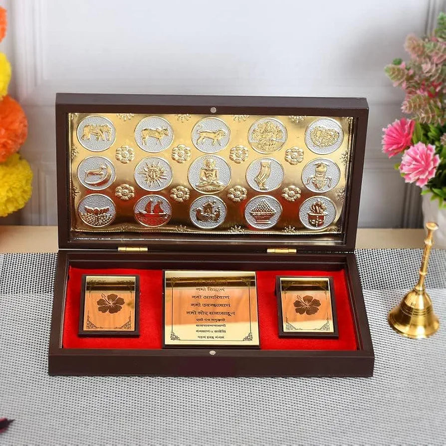 Jaipur Ace Jai Jinendra Mahavir Swami Ji Jain Gold Plated Charan Paduka Yantra With Box