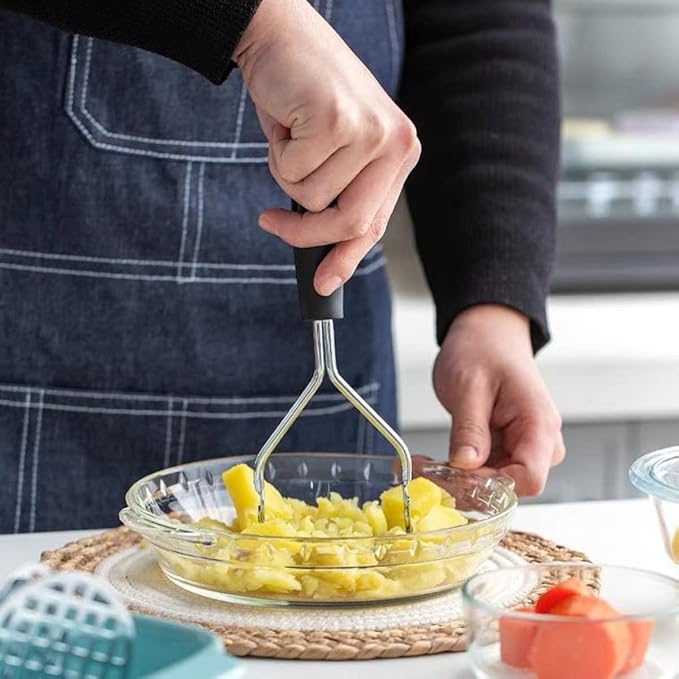 Henij Stainless Steel Potato Ricer Masher Kitchen Gadget with Non-Slip Handle for Mashed Potato