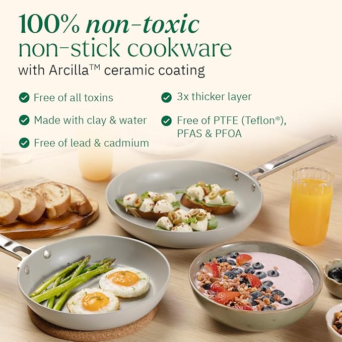 Ember Cookware Arcilla Ceramic Non-stick Egg Pan 20cm | Glass Lid | Stainless Steel Handle | Green