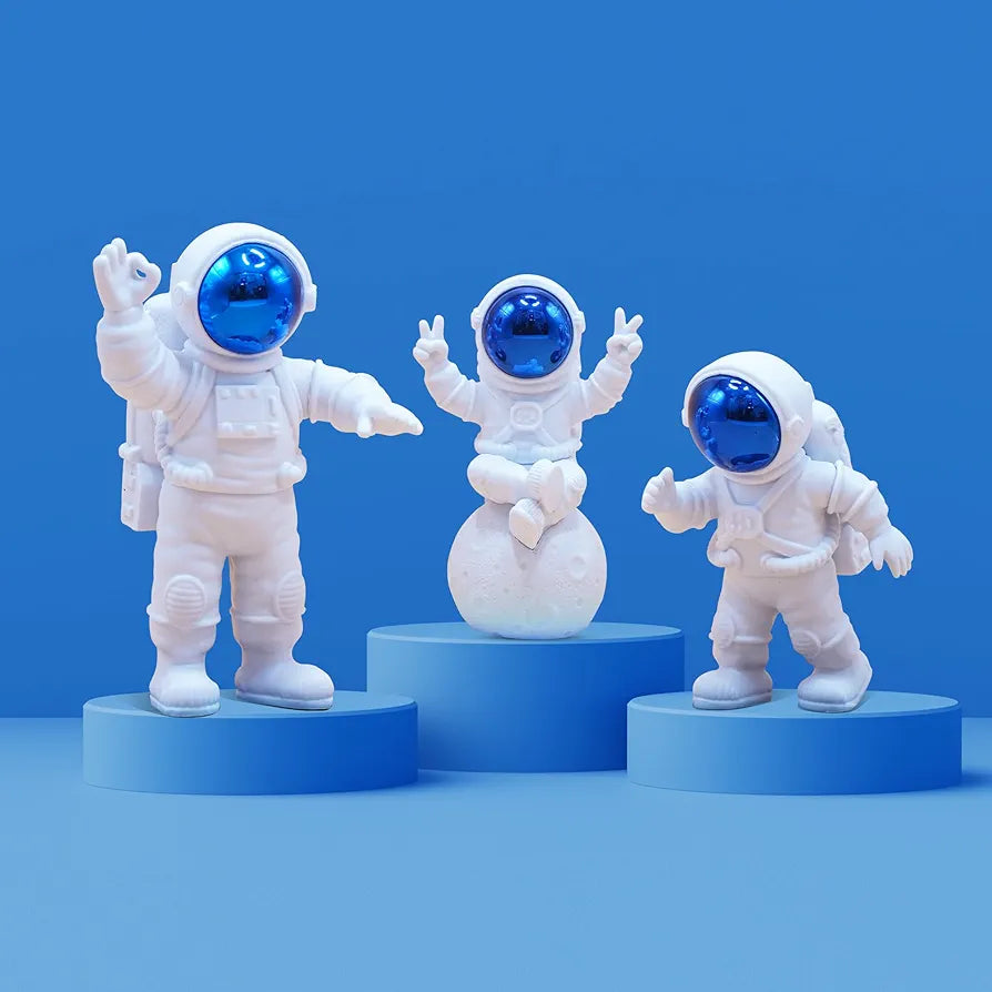 Street27 Polyvinyl Chloride 3Pcs Astronaut Action Figurine Home Decor
