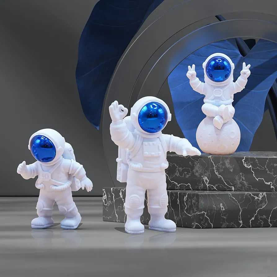 Street27 Polyvinyl Chloride 3Pcs Astronaut Action Figurine Home Decor