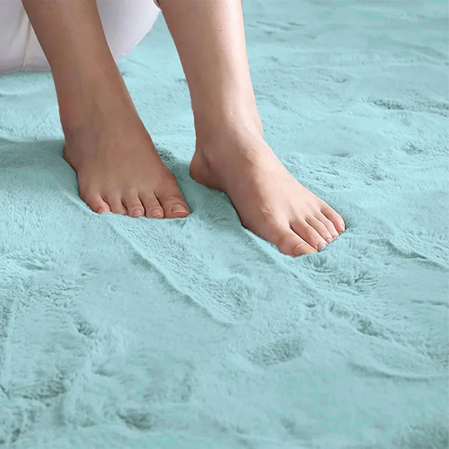 Luxe Home Runner Super Soft Anti Skid Rabbit Fur 2 X 5 Ft  Colour Turquish