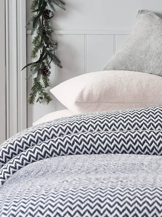 Chevron Throw Blanket Handwoven with Fringes Colour Navy