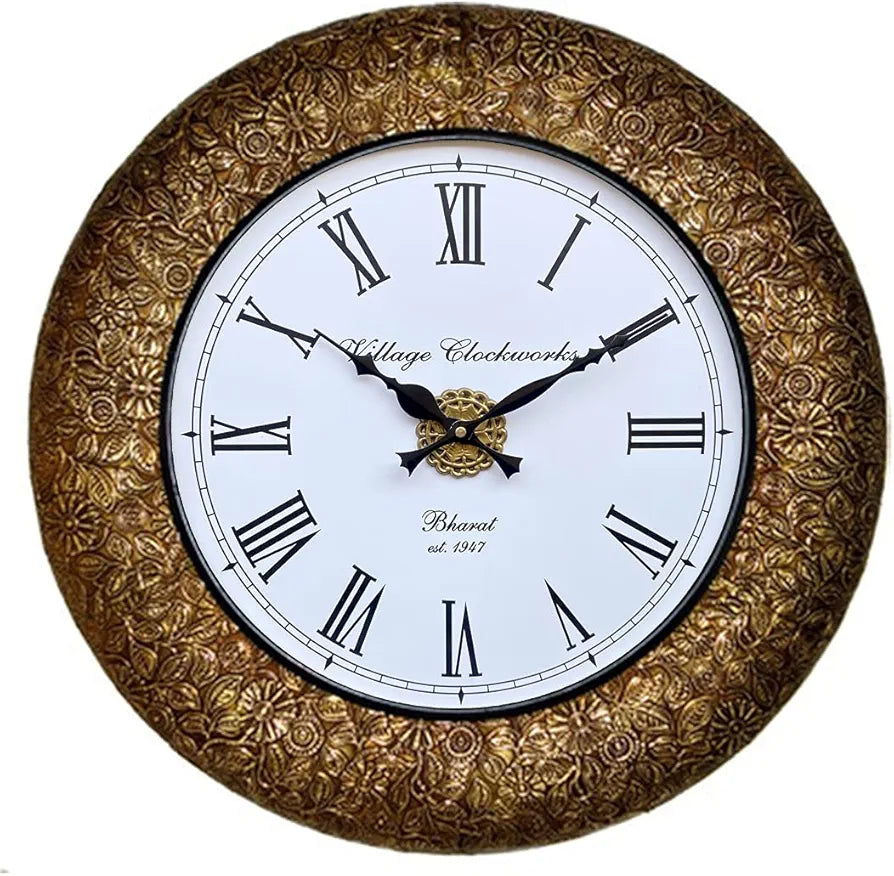 RoyalsCart Decorative Metal Analog Wall Clock Clock Size - 16 x 16 inches  [KTWC221] Classic Metal