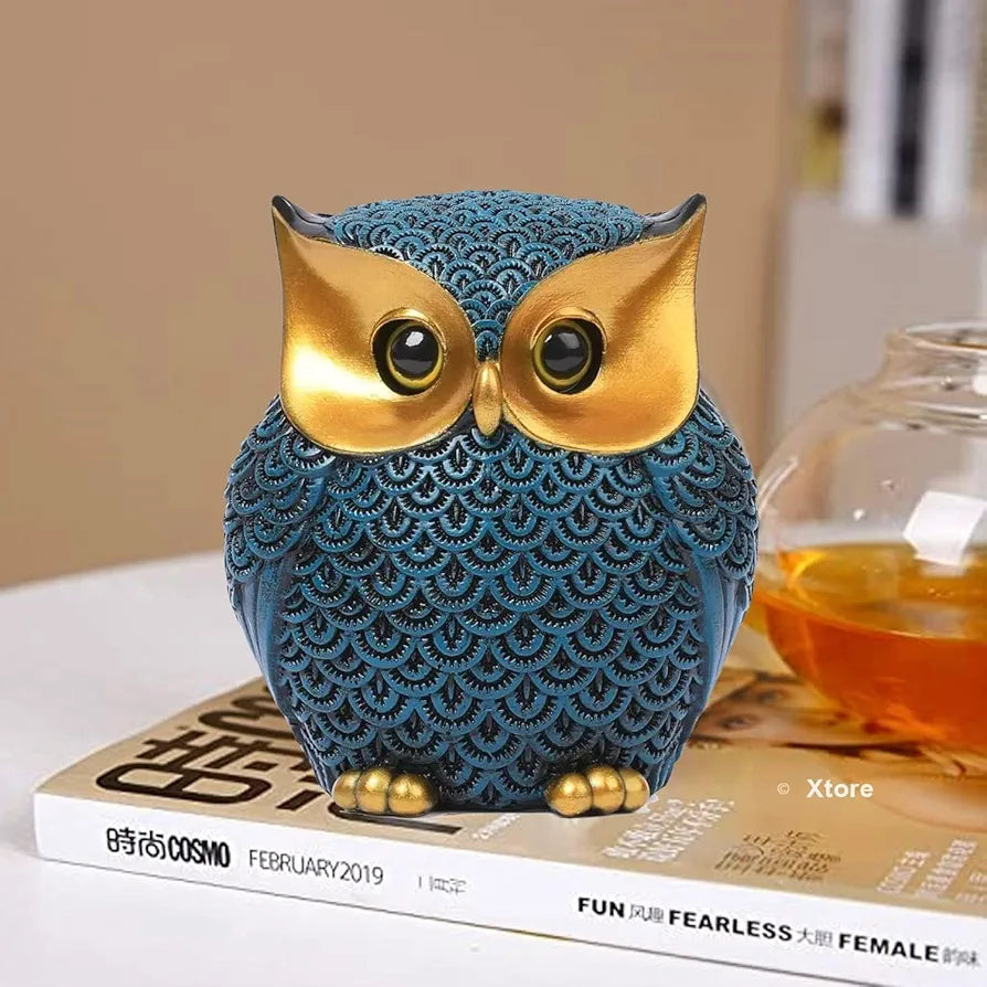 Xtore Modern Classy Lucky Owl Resin Art Figure Showpiece