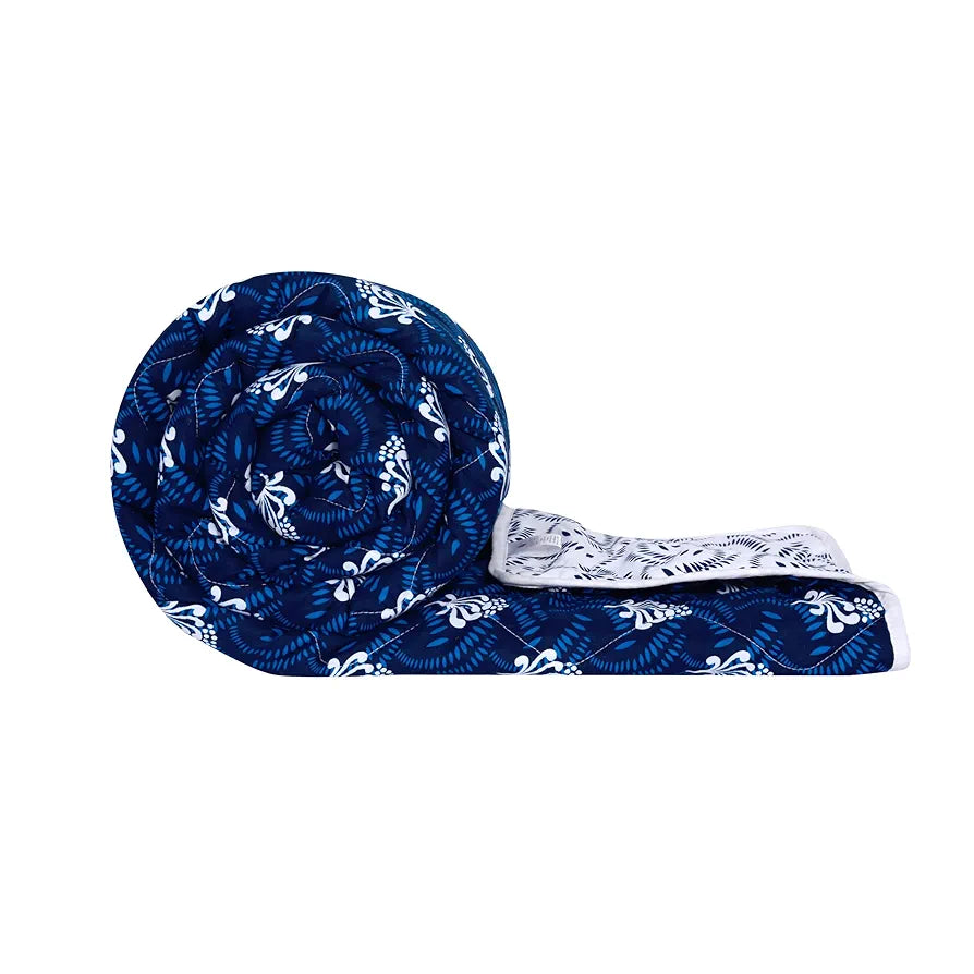Divine Casa Microfibre Printed Reversible 120 GSM Single Bed Size Quilt Lightweight Comforter Blanket TC - 120 Colour Navy Blue and White