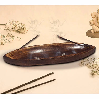 Pure Source India Antique Natural Wood Bote Shape Agarbatti Stand/Incense Holder