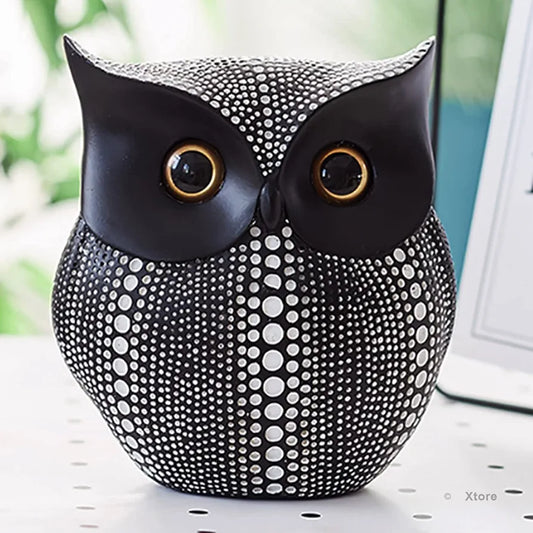 Xtore Modern Classy Lucky Owl Resin Art Figure Showpiece