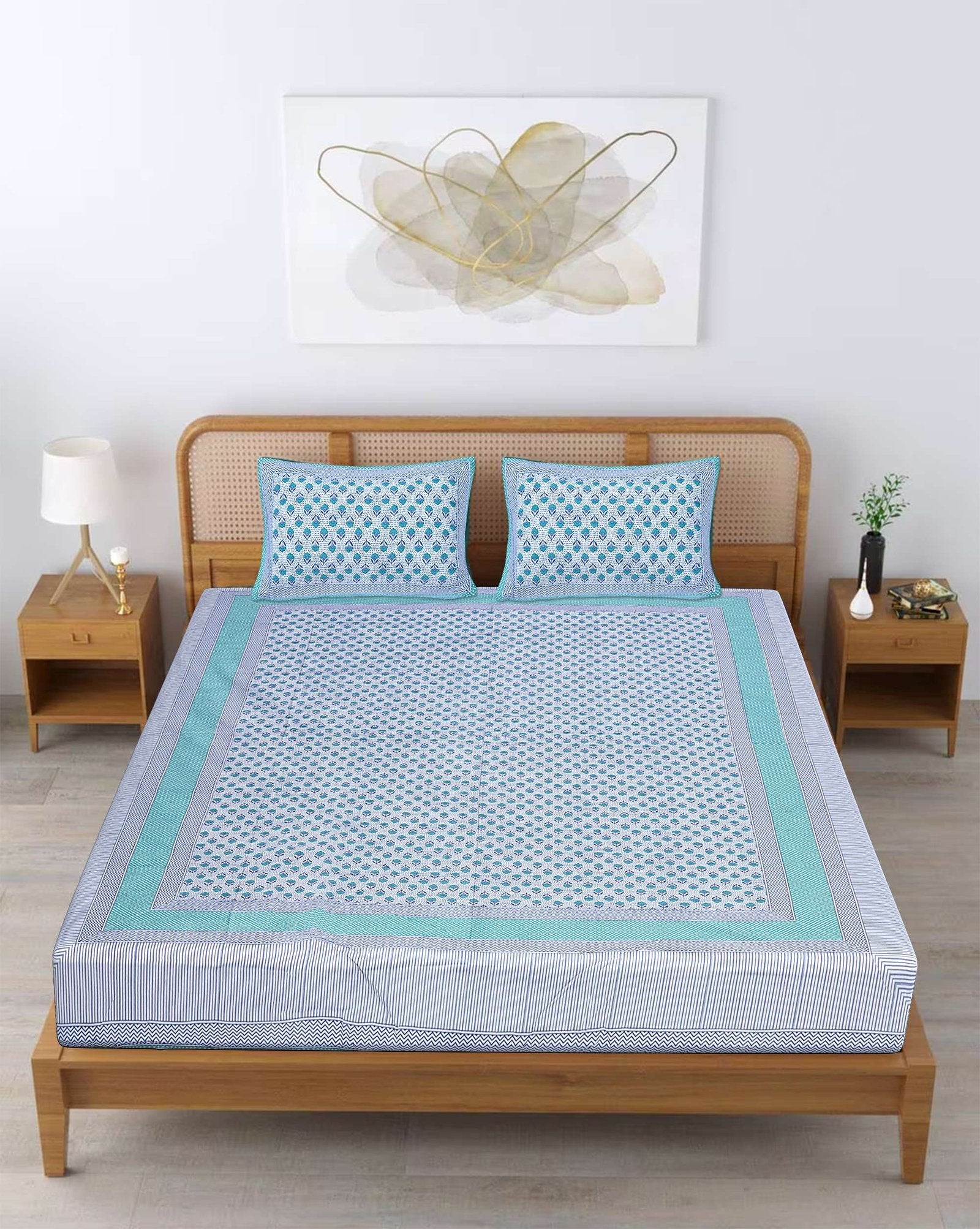 100% Pure Cotton Traditional Printed Bedsheet for Double Bed King Size Bedsheet with 2 Pillow Covers