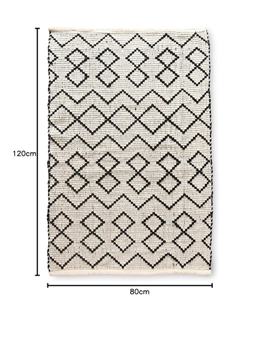 Sashaa World Woven Natural & 100% Cotton Rug Colour Natural & Black Rug