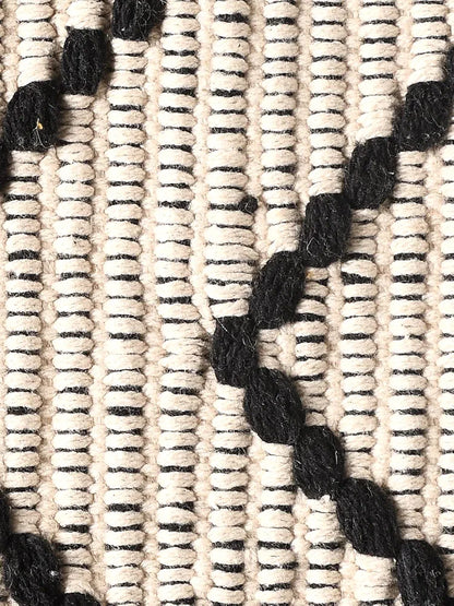 Sashaa World Woven Natural & 100% Cotton Rug Colour Natural & Black Rug