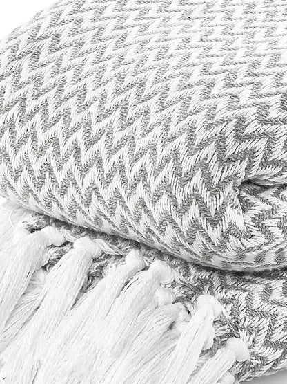 Sashaa World Chevron Throw Blanket Handwoven with Fringes Colour Grey