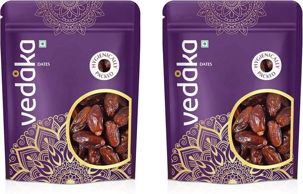 Amazon Brand - Vedaka Fresh Dates | 1 Kg | Khajur Dry Fruit | Naturally Dried | Healthy Snack | No Added Preservatives Or Additives | Hygienically Packed | Pack of 2, Each 500 g