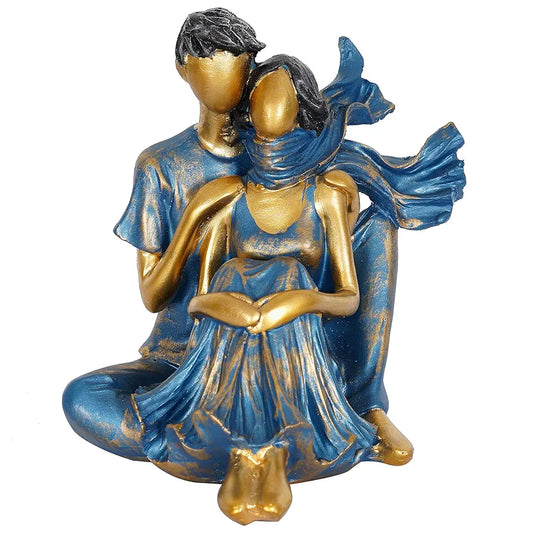 Zart Presents New Romantic Couple Showpiece Resin