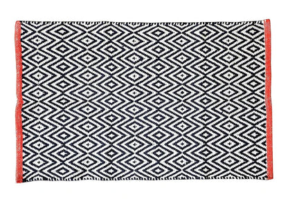 The Home Talk Handmade Cotton Carpet Diamond Reversible Mats Area Rugs for Bedroom