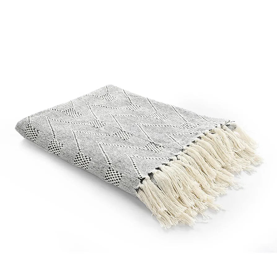 Sashaa World Zig Zag Super Soft & Breathable Cotton Throw Blanket Colour Grey/Black