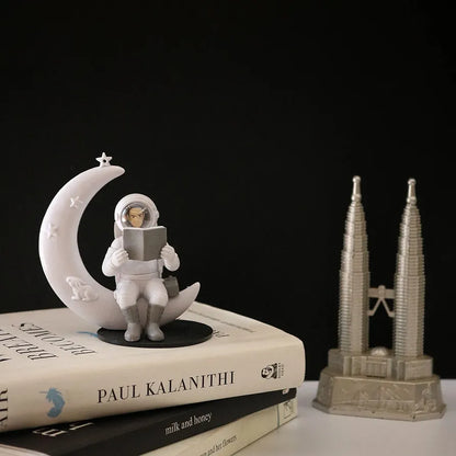 Street27 Astronaut Figurine Showpiece for Home Décor Idols
