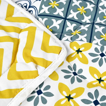Divine Casa 120 GSM Microfiber Reversible Kids Single Bed Comforter Ultra-Soft Toddler Blanket Colour Sunflower Ash Tile