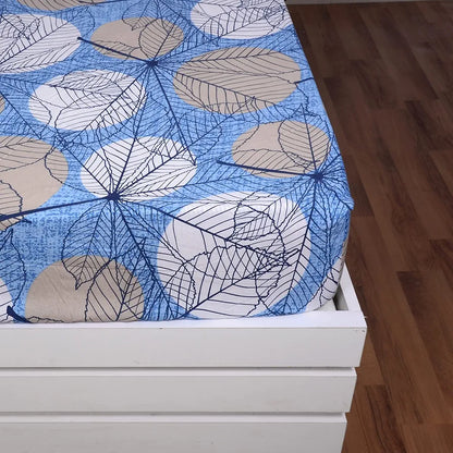 Divine Casa 144 TC Cotton Fitted Bedsheet for King Bed 100% Cotton Floral Blue Elastic Fit Everyday Use Bedsheet