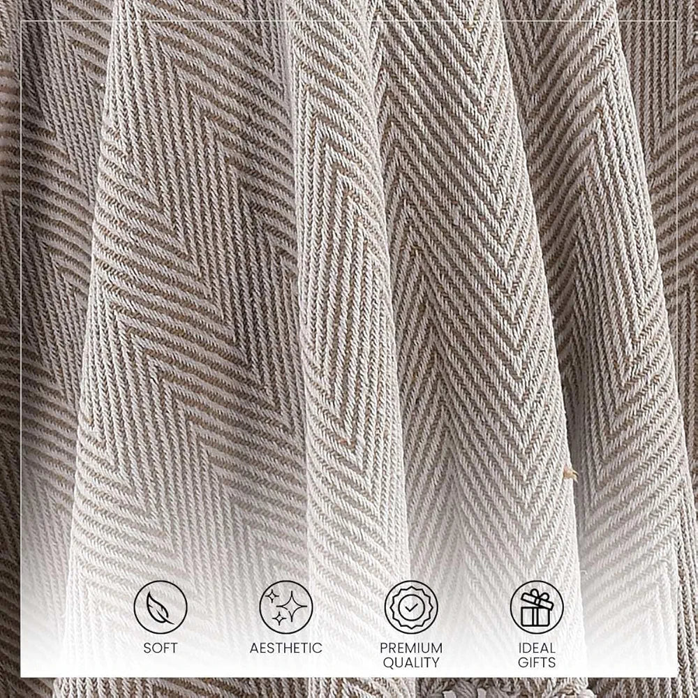 Sashaa World Striped Chevron Throw Blanket Colour Light Grey