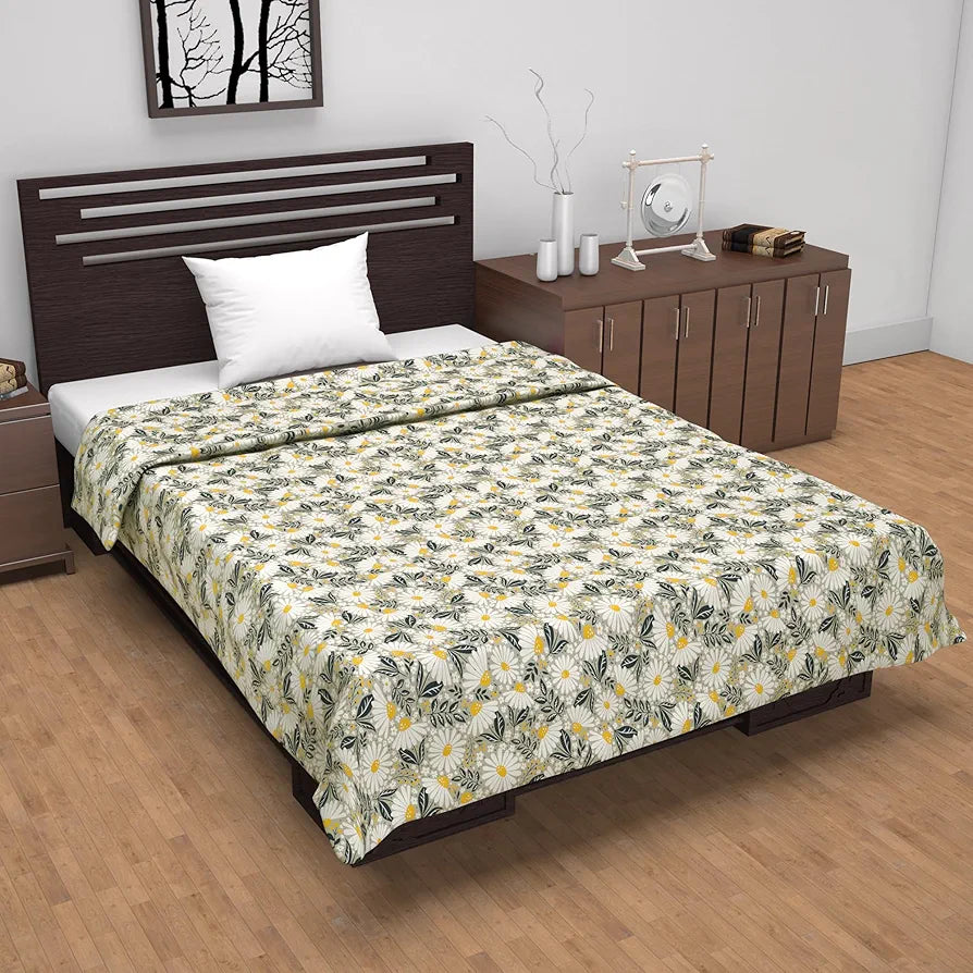 Divine Casa Floret 100% Cotton Single Dohar 120 GSM Soft & Lightweight Throw Blanket Colour Vintage Daisies
