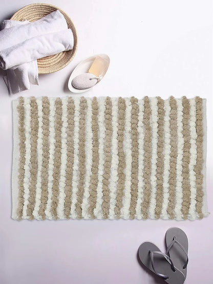 The Home Talk Luxury Chenille Round Bathmats Non-Slip Anti-Skid Colour Beige