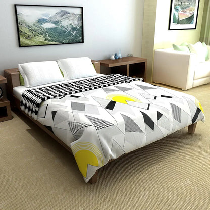 Divine Casa Microfiber 150 GSM Reversible Double Bed Comforter Ultra Soft & Lightweight Blanket Colour Black Bean