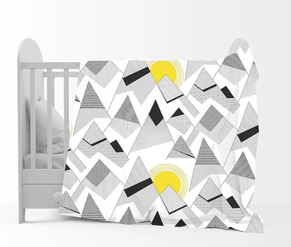 Divine Casa 120 GSM Microfiber Single Kids Dohar Soft & Lightweight Throw Blanket Geometric Triangles Pattern Colour Black & White