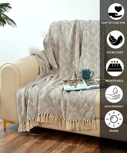 Sashaa World Diamond Weave Comfort Throw Colour Grey and natural