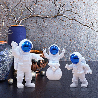 Street27 Polyvinyl Chloride 3Pcs Astronaut Action Figurine Home Decor