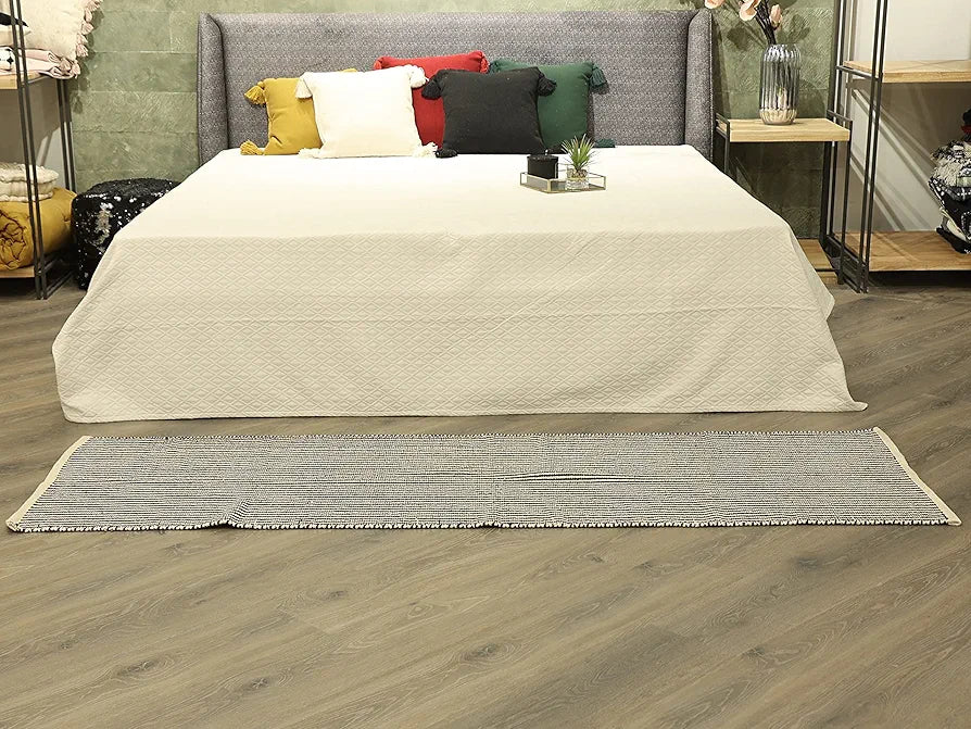 Sashaa World Modern Striped Rug
