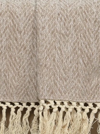 Saral Home Easy Living Polyester Modern Sofa Throw Colour Beige
