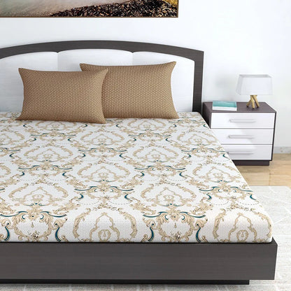 Divine Casa 144 TC King Size Bedsheet Set 100% Pure Cotton Fade Resistant 2 Pillow Covers Colour Ivory Gold
