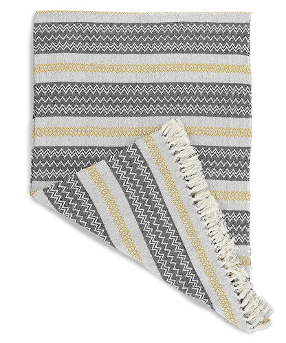 Sashaa World Geometric Sofa Throw Blanket Multicolour