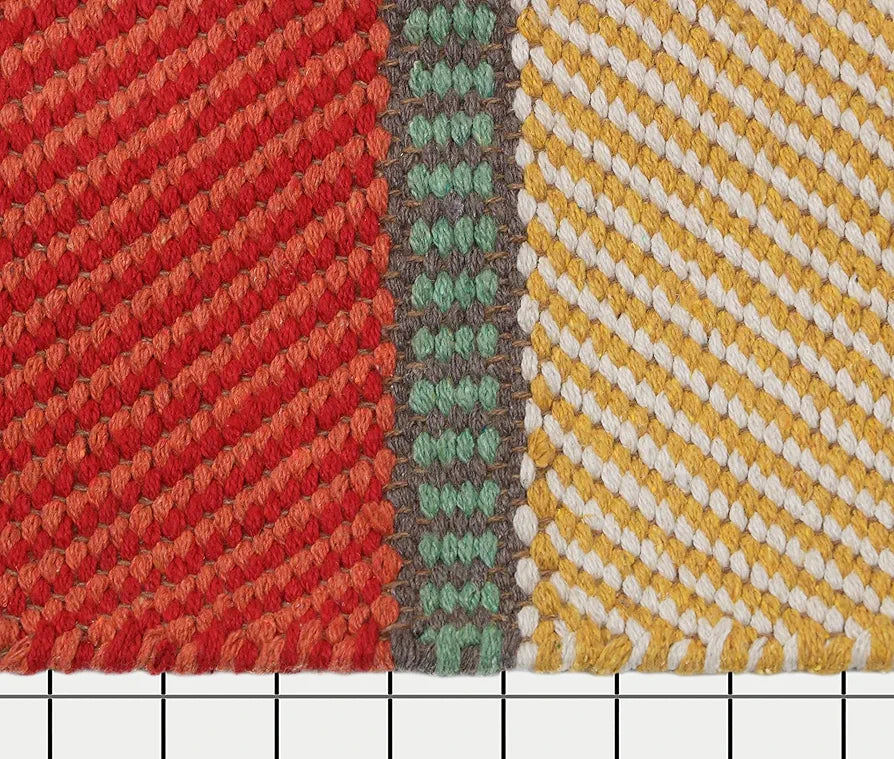The Home Talk Rectangular Handmade Cotton Contemporary Carpets with Fringes Area Rugs