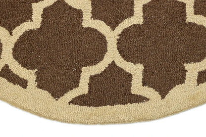 The Home Talk Tufted Round Wool Carpet for Living Room Bed Room Hall 4 Feet Diameter Brown Quatrefoil