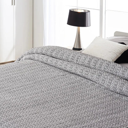 Sashaa World Cotton Striped Super Soft & Breathable Throw Blanket Colour Black